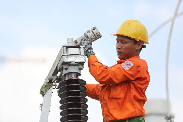 Giá điện vừa được điều chỉnh tăng lên hơn 2.100 đồng/kWh - Hình 4 Gia dien vua duoc dieu chinh tang len hon 2.100 dong/kWh-Hinh-4