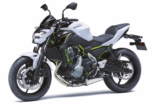 Mẫu naked-bike Kawasaki Z650 bản 2017 là thành viên mới trong gia đình Z-Series của hãng xe máy đình đám Nhật Bản. Đây sẽ là đối thủ cạnh tranh trực tiếp với Yamaha FZ-07 hay Suzuki SV650.