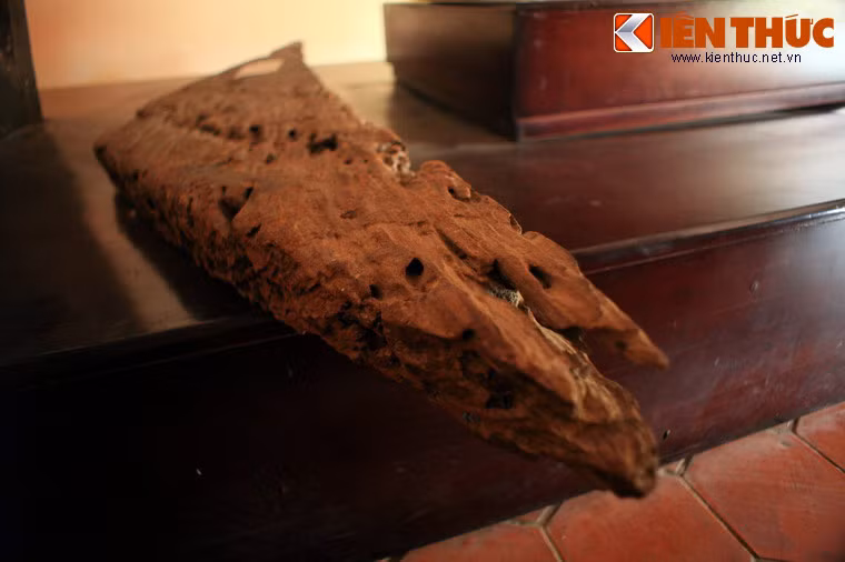 Bánh lái được tìm thấy tại vàm Trà Tân, nơi quân Xiêm đặt bản doanh.