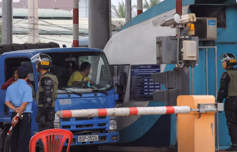 Ngoài ra còn có các lực lượng khác như Thanh tra giao thông, nhân viên y tế, Đội thông tin tuyên truyền huyện Trảng Bom túc trực làm nhiệm vụ.