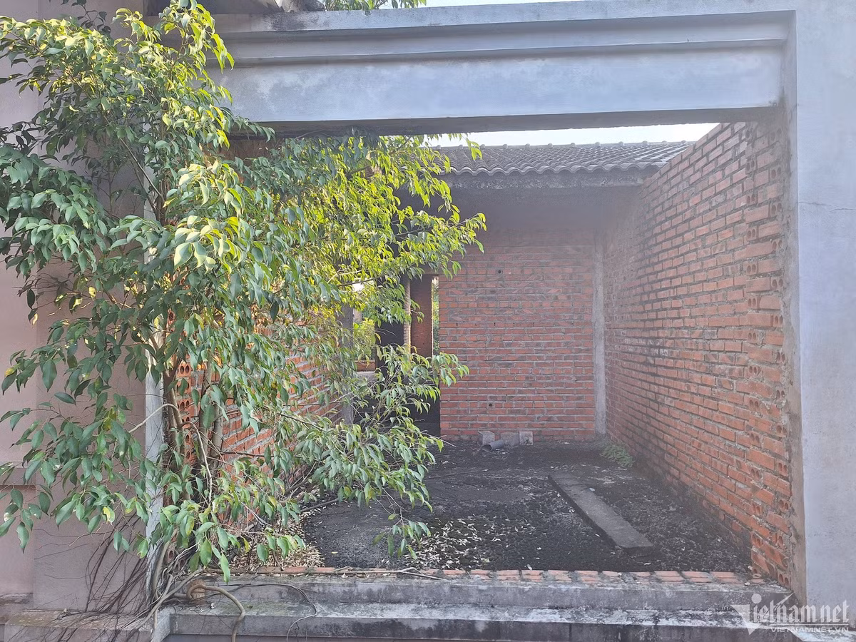 Ngan hang rao ban biet thu xay tho o Ha Noi hon 99 ty