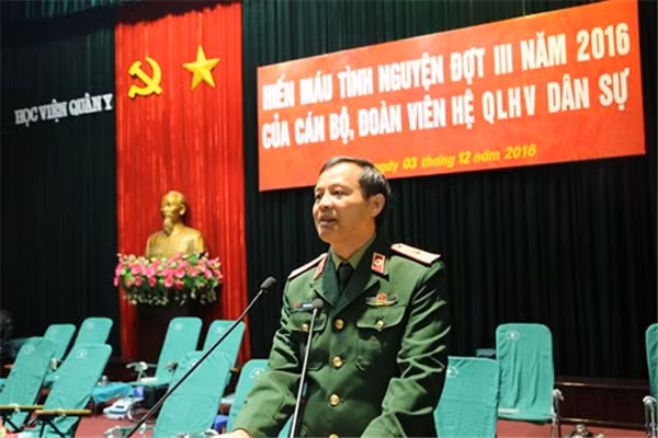 Thiếu tướng Hoàng Văn Lương, Uỷ viên Ban Thường vụ Đảng uỷ, Phó Giám đốc Học viện được phân công nhiệm vụ chỉ đạo, triển khai công tác nghiên cứu khoa học và công nghệ, cùng chịu trách nhiệm về các vi phạm, khuyết điểm của Ban Thường vụ Đảng uỷ. 