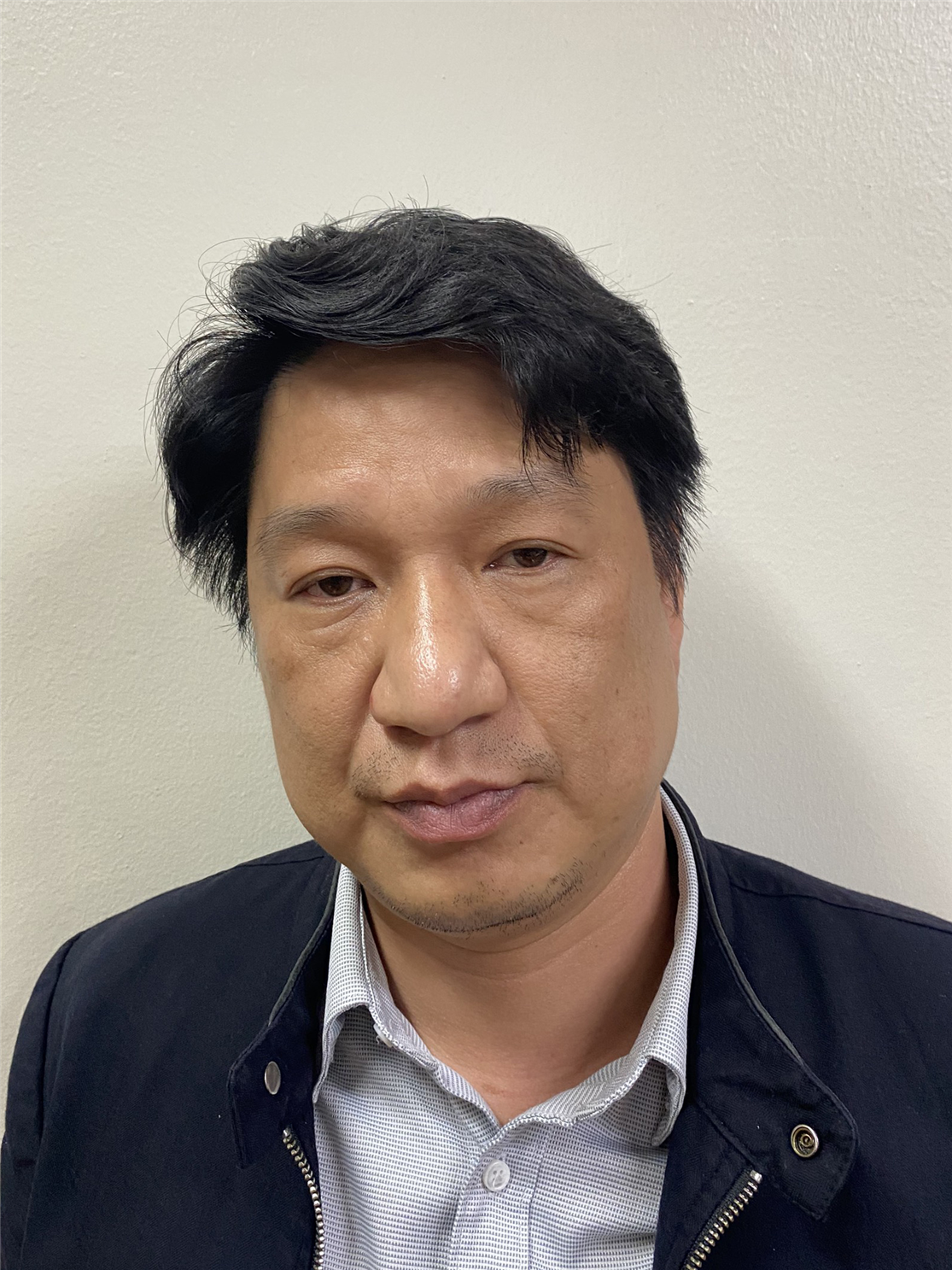 Nguyễn Mạnh Hùng - Chủ tịch HĐQT Công ty TNHH Đầu tư bất động sản Ngôi Sao Việt; Phó Tổng Giám đốc Công ty TNHH Thương mại Dịch vụ Khách sạn Tân Hoàng Minh; 