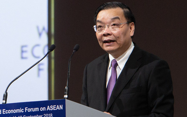 Ông Chu Ngọc Anh, sinh ngày 17/6/1965 quê xã Thái Hòa, huyện Ba Vì, thành phố Hà Nội có học vị Tiến sĩ chuyên ngành Vật lý. Tháng 4/2016, ông Chu Ngọc Anh là Ủy viên BCH Trung ương Đảng khóa XII, Bí thư Ban Cán sự Đảng, Bộ trưởng Bộ Khoa học và Công nghệ.