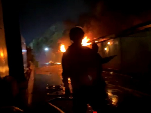 Chay lon tai cho Ha Long I, nhieu ki ot bi thieu rui-Hinh-2