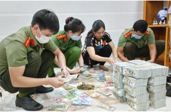 Bộ Tài chính cho biết do vàng có giao dịch lớn, theo thống kê chênh lệch giữa giá mua vào và bán ra dao động khoảng 1-2% trên doanh thu bán ra, số tiền tiệm vàng này trốn thuế ước tính khoảng 90 tỷ đồng trong giai đoạn này.