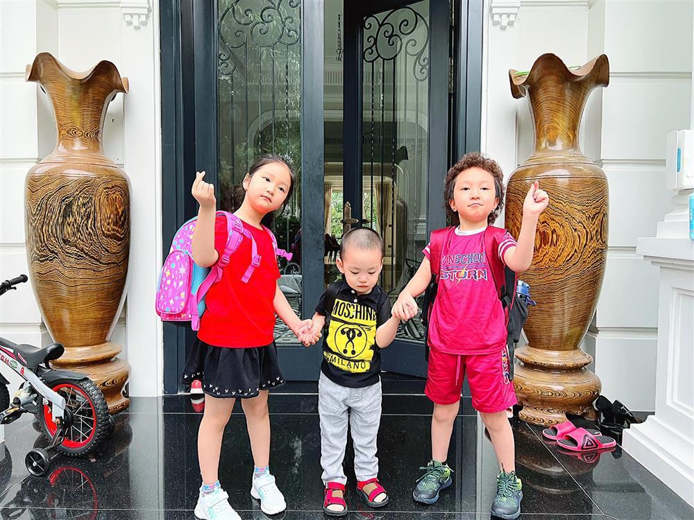 2 my nhan Vbiz tra loi cau hoi: 'Cho chong an gi de bot gai gu?'-Hinh-9