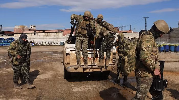 Trong một số trường hợp nhất định, Ankara và Baku thậm chí có thể đồng ý thành lập một loại "Nhà nước liên minh", tương tự như giữa Moskva và Minsk.