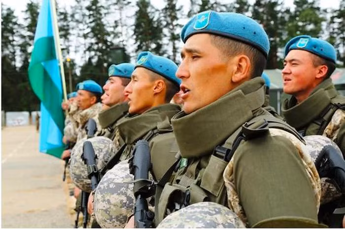 Các khái niệm thú vị đã được đưa vào lĩnh vực truyền thông: “Người Thổ Nhĩ Kỳ Uzbekistan”, “Người Thổ Nhĩ Kỳ Tatar” và “Người Thổ Nhĩ Kỳ Kyrgyzstan”.