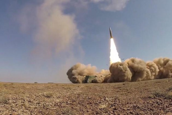 Không loại trừ khả năng Yerevan đã bị thiệt hại toàn bộ năng lực tấn công tầm xa bằng tên lửa đạn đạo chiến thuật Iskander-E trong vụ tập kích nói trên, dẫn tới sự im lặng trên chiến trường.