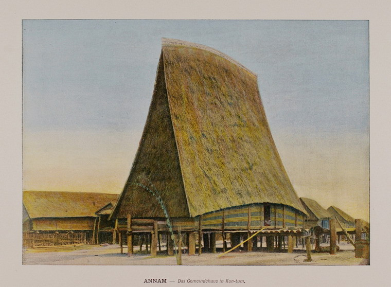 Nhà rông của người dân tộc Xê-đăng ở Kontum.