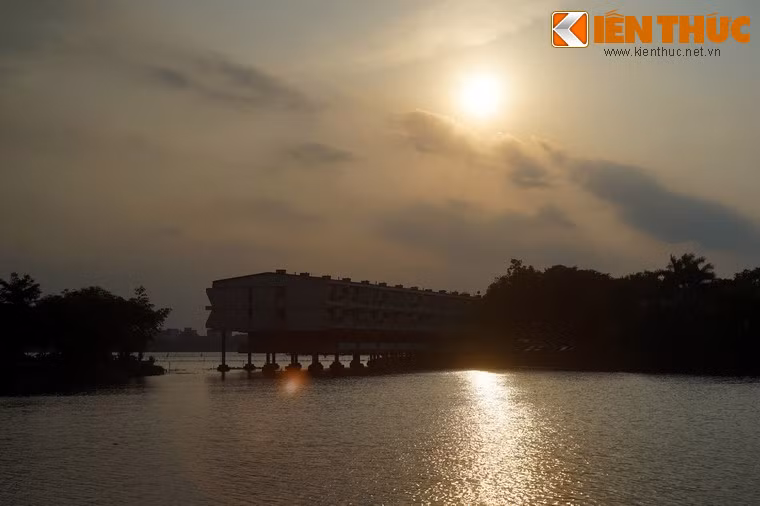 Trong tâm thức nhiều người dân Hà Nội, hình ảnh khách sạn Thắng Lợi gắn liền với tỉnh cảm trong sáng, tinh thần quốc tế cao đẹp mà những người anh em Cuba dành cho đất nước Việt Nam vào giai đoạn mà nền kinh tế còn gặp nhiều khó khăn.