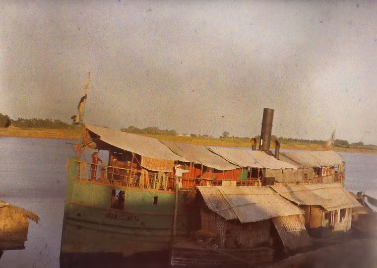 Một con thuyền của người Hoaiều, 1915.