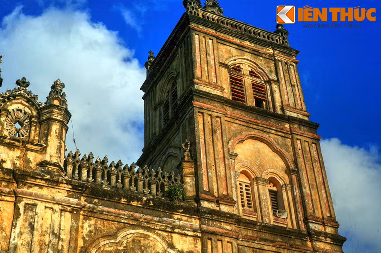 Họ cũng gửi đơn xin cứu xét đề nghị tạm hoãn hạ giải nhà thờ đến Thủ tướng, Bộ trưởng Bộ Văn hóa, Thể thao và Du lịch, Chủ tịch Ủy ban Nhân dân tỉnh Nam Định.