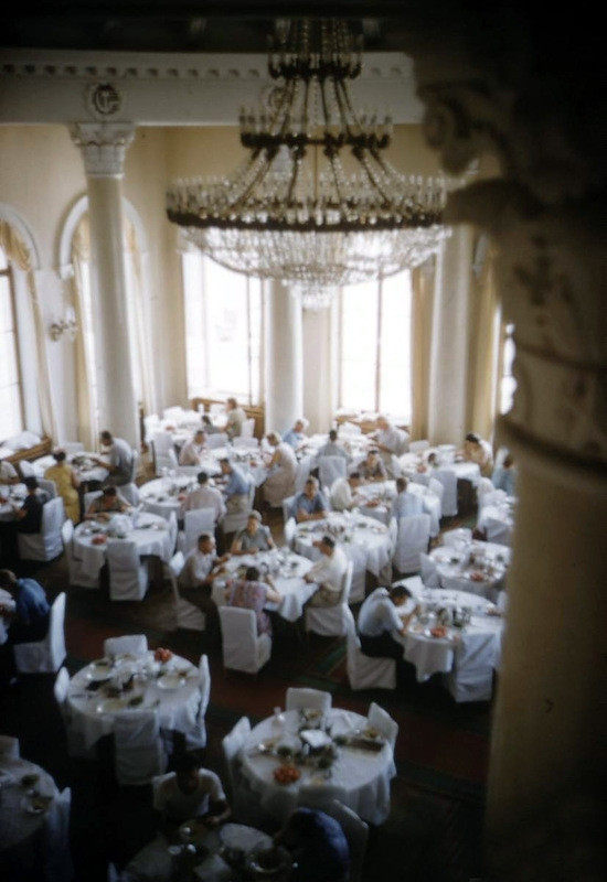 Phòng ăn tại khu nghỉ dưỡng.