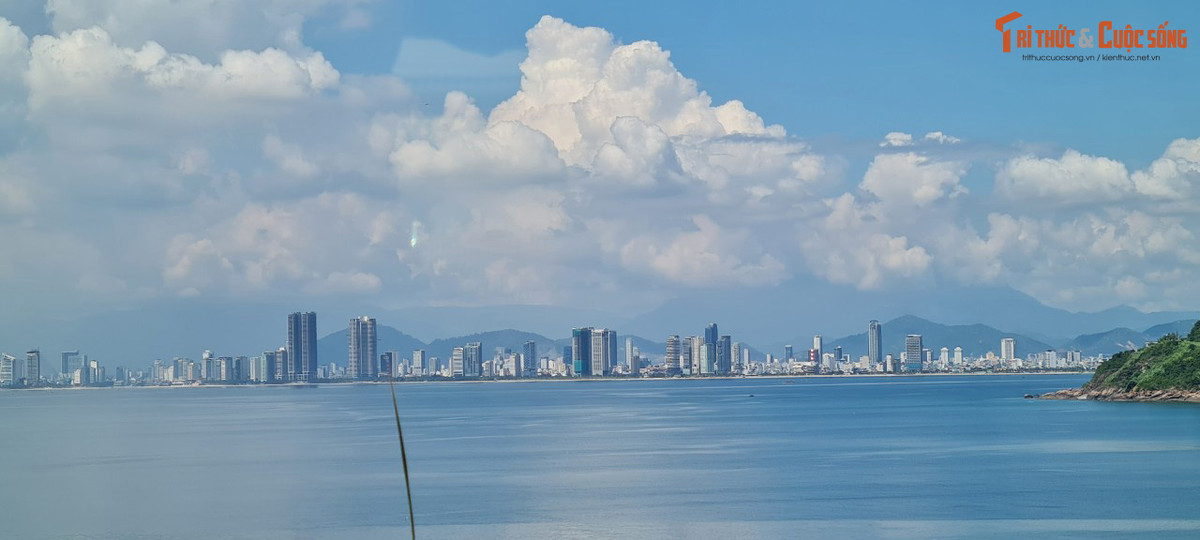 Một khung cảnh ngỡ chỉ thấy trong phim ảnh.