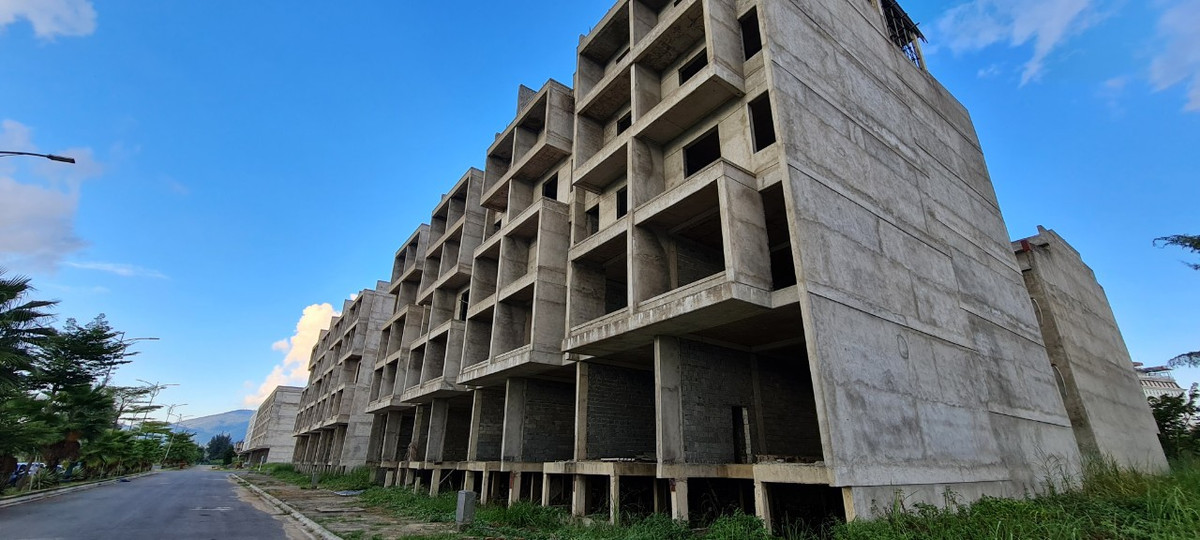 Da Nang: Sieu du an “Vang trang khuyet” cua Vu 