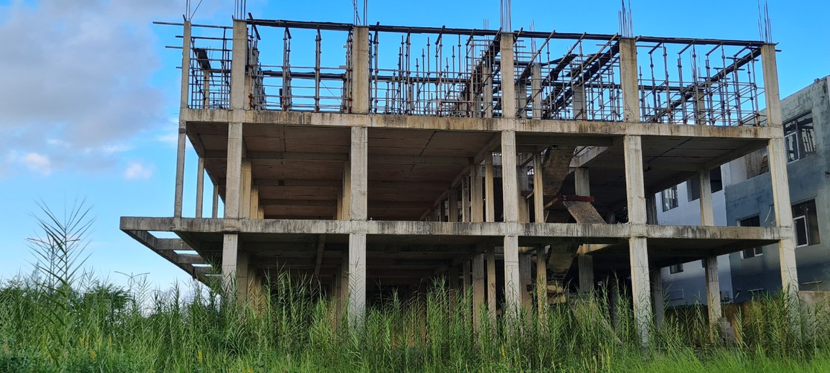 Dự án vẫn lay lắt vật lộn với thời gian mà chưa biết đến khi nào hoàn thành.