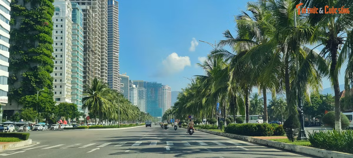 Cung đường nối hai bãi biển hấp dẫn nhất thành phố Đà Nẵng- Mỹ Khê và Phạm Văn Đồng.