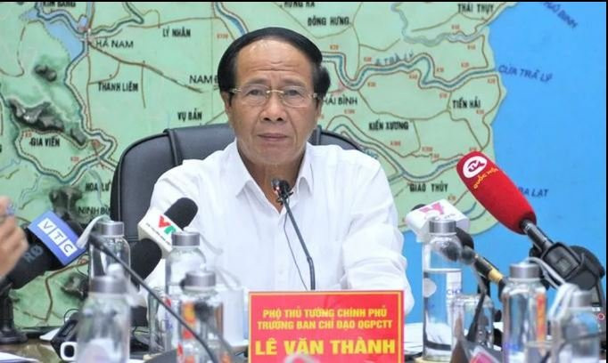 Mien Trung doc toan luc chong sieu bao Noru