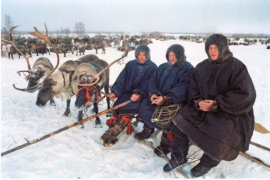 Ven man bi mat cuoc song cua cac bo toc du muc o Nga-Hinh-2