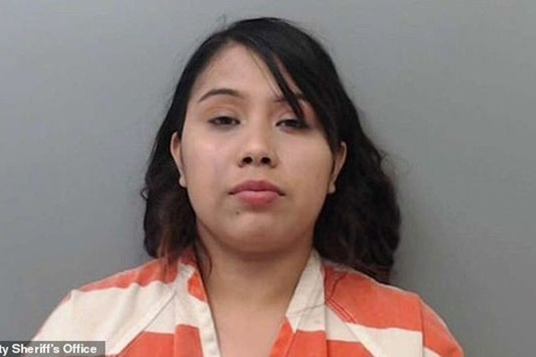 Cô gái 20 tuổi bạo hành chồng vì lý do “khó đỡ” Co gai 20 tuoi bao hanh chong vi ly do “kho do”