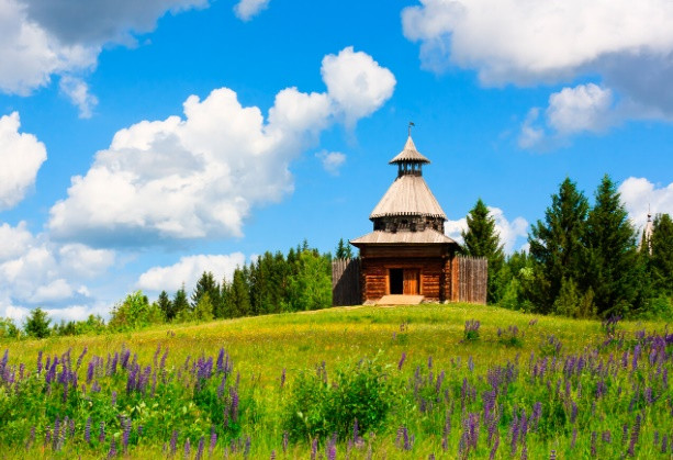 6. Khokhlovka, Lãnh thổ Perm: Lãnh thổ Perm trong lịch sử là trung tâm sản xuất muối lớn nhất. Các xưởng làm muối trước đây cũng bằng gỗ và chúng được tập trung tại một bảo tàng gần làng Khokhlovka.