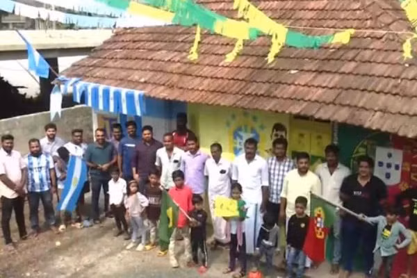 Nhom co dong vien An Do mua nha de tu tap xem World Cup 2022