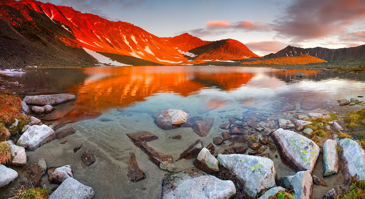 Biểu tượng của khu bảo tồn Magadan là đại bàng biển Steller, chỉ được tìm thấy ở vùng Viễn Đông của Nga và đôi khi xuất hiện ở các nước châu Á.