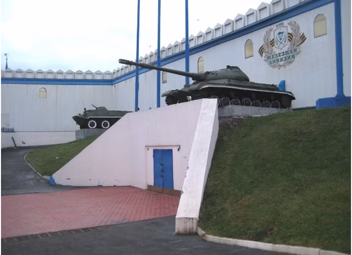 Can canh 5 boongke bi mat duoc xay cho lanh dao Lien Xo-Hinh-3