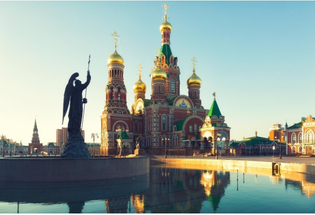 4. Nhà thờ Truyền tin của Đức Trinh Nữ Maria ở Yoshkar-Ola: Năm 2016, Nhà thờ Truyền tin được khánh thành tại thủ đô của Cộng hòa Mari El. Đây cũng được coi là một bản sao của Nhà thờ Thánh Basil.