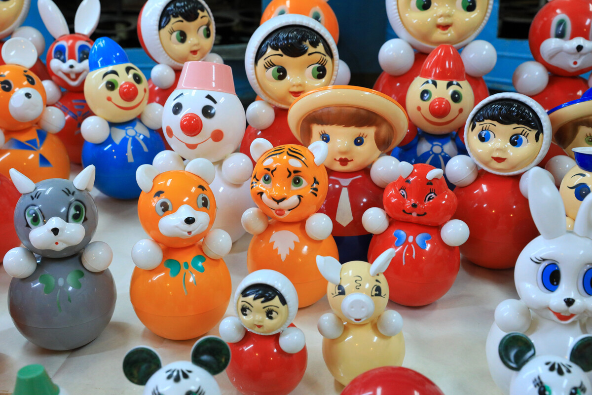 5 sự thật thú vị về nguồn gốc con búp bê lật đật Nga - Hình 3 5 su that thu vi ve nguon goc con bup be lat dat Nga-Hinh-3