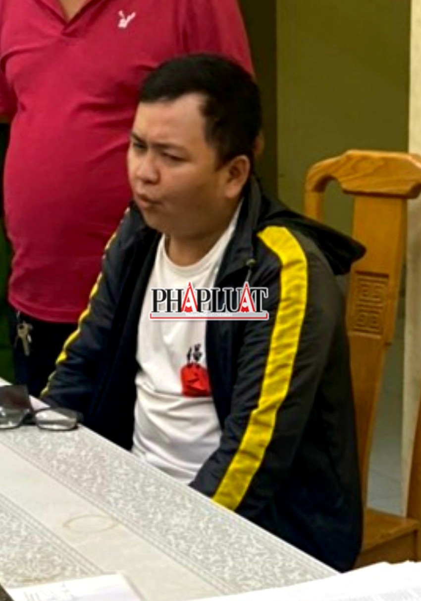 Nghi can dùng súng cướp ngân hàng ở Đồng Nai bị bắt sau 4 giờ Nghi can dung sung cuop ngan hang o Dong Nai bi bat sau 4 gio