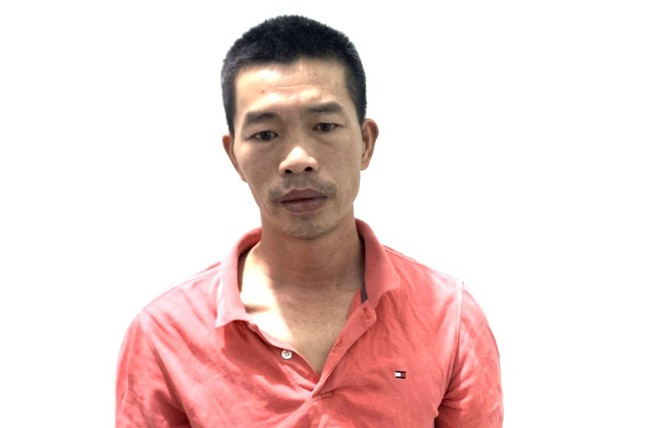  Người đàn ông đâm chết bạn nhậu rồi bỏ trốn: Chiều 8/3, Nguyễn Sỹ Luân (37 tuổi, quê tỉnh Gia Lai) cùng một số đồng nghiệp làm chung tại công trình xây dựng ở khu phố 4, phường Vĩnh Tân, thị xã Tân Uyên, Bình Dương tổ chức ăn nhậu. Giữa Luân và anh Nguyễn Ngọc Linh (33 tuổi, quê tỉnh Quảng Trị) xảy ra mâu thuẫn dẫn đến cãi nhau. Luân đã dùng dao đâm chết Linh rồi bỏ trốn và bị công an bắt giữ khi đang ở tại phòng trọ trên địa bàn phường Vĩnh Tân, thị xã Tân Uyên. 