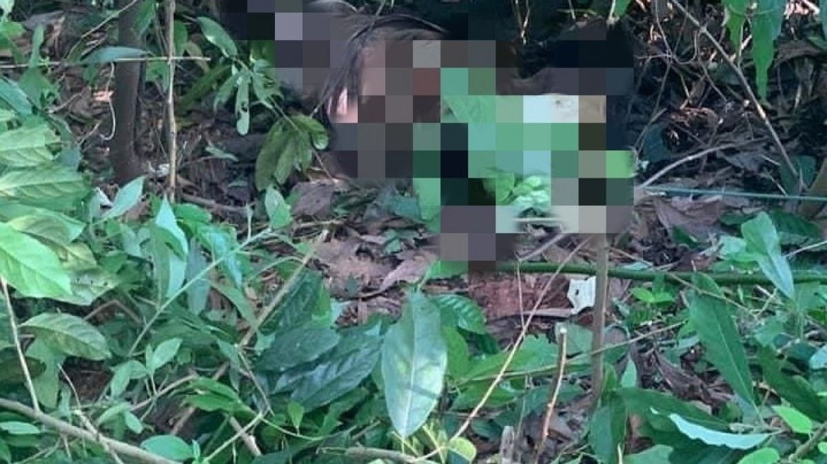 Đêm 22/10/2011, người dân địa phương phát hiện một thi thể tại khu vực đồi 95 (thôn Đại Nam, xã Đại Trạch, Bố Trạch, Quảng Bình) nên báo cho cơ quan công an. Công an huyện Bố Trạch xác định thi thể trên là của nữ giới, bằng mắt thường có thể thấy người này đang mang thai ở những tháng cuối cùng. Hiện trường vụ việc là một nơi vắng vẻ, ít người qua lại, chính vì thế bước đầu chưa thể tìm được nhân chứng biết việc. (Ảnh minh họa, nguồn Internet) 