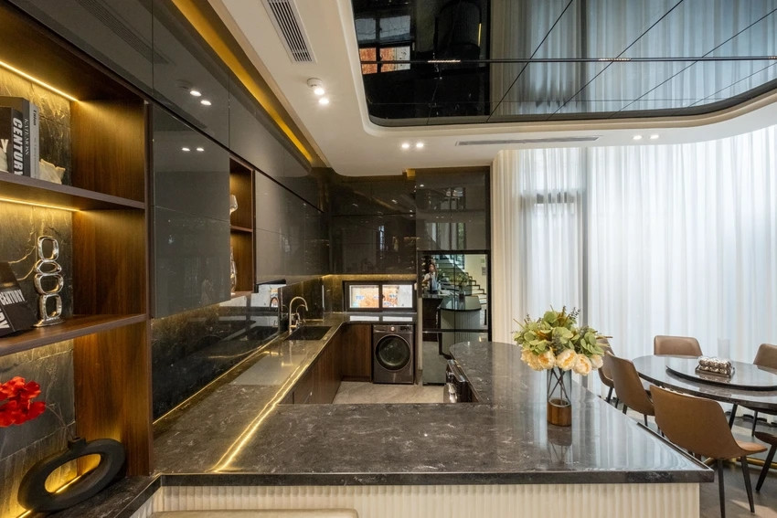 Nhiều điểm nhấn chính ghi điểm sự hiện đại từ ngoại thất đến nội thất.