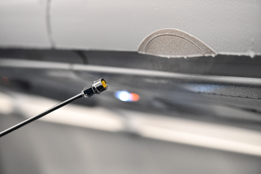 Toàn bộ khu vực ngồi khoang hành khách, buồng lái phi công, khu chuẩn bị của tiếp viên...đều được khử trùng.