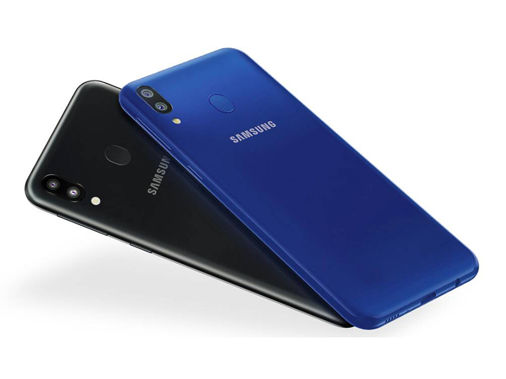 Samsung galaxy M20 được cho là chiếc điện thoại tầm trung thấp sáng giá nhất với màn hình vô cực, cấu hình và pin khủng. Tuy nhiên chiếc điện thoại này cũng sở hữu mức giá cả hơn hẳn so với Vsmart Joy. Hiện Samsung galaxy M20 được bán với giá: 3.690.000 cho phiên bản 3Gb/32Gb.