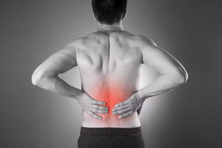 Nghe vậy, Tiểu Lăng hoảng sợ và hứa rằng sẽ dừng ngay lập tức chế độ ăn uống bất thường này. Cùng với việc tích cực phối hợp điều trị, hiện Tiểu Lăng hồi phục khá tốt và đang điều trị ngoại trú.