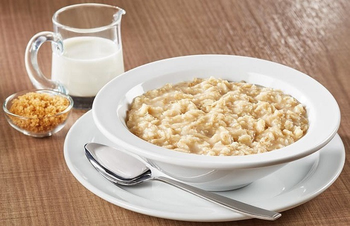 Không chỉ thế, hiện tượng này còn làm cho máu trở nên nhớt bất thường, gây tắc nghẽn mạch máu và cuối cùng là chứng nhồi máu não.