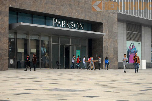 Parkson Keangnam ngon ngang, phong toa chat sau khi dong cua-Hinh-2