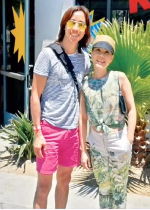 Soi cuoc hon nhan cua Viet Huong - nhac si Hoai Phuong