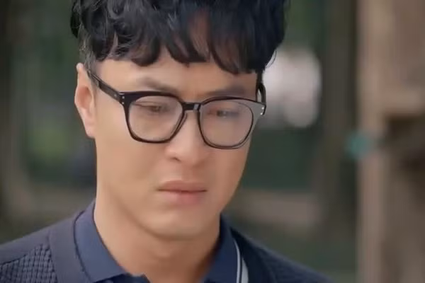 Hong Dang ve nuoc, lieu co ngoai truyen “Thuong ngay nang ve“?