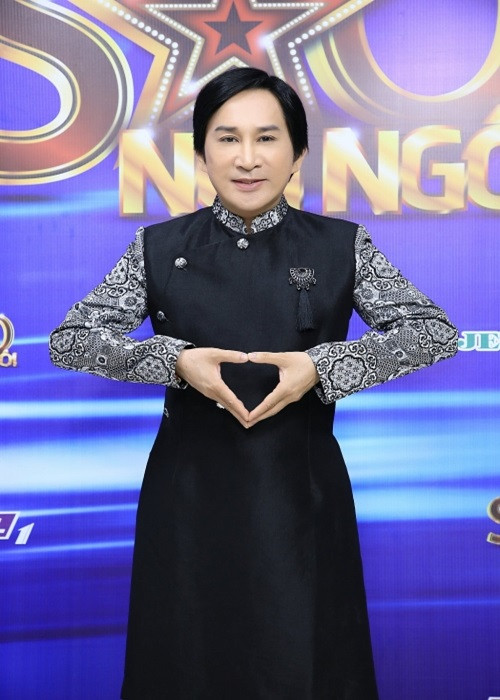 Những năm gần đây, nghệ sĩ Kim Tử Long vẫn tích cực hoạt động nghệ thuật. Anh còn thường xuyên tham gia các gameshow. Ảnh: Thế giới điện ảnh