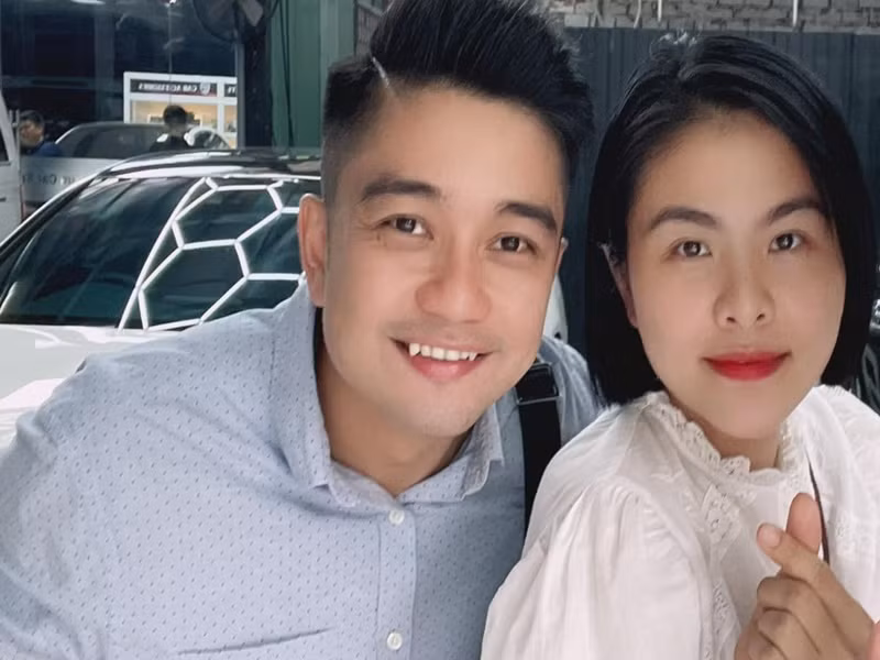 Vân Trang dành nhiều lời “có cánh” cho Quân Lê. Nữ diễn viên chia sẻ trên Lao động, nếu không có chồng và gia đình hai bên, cô cũng sẽ không làm được gì.