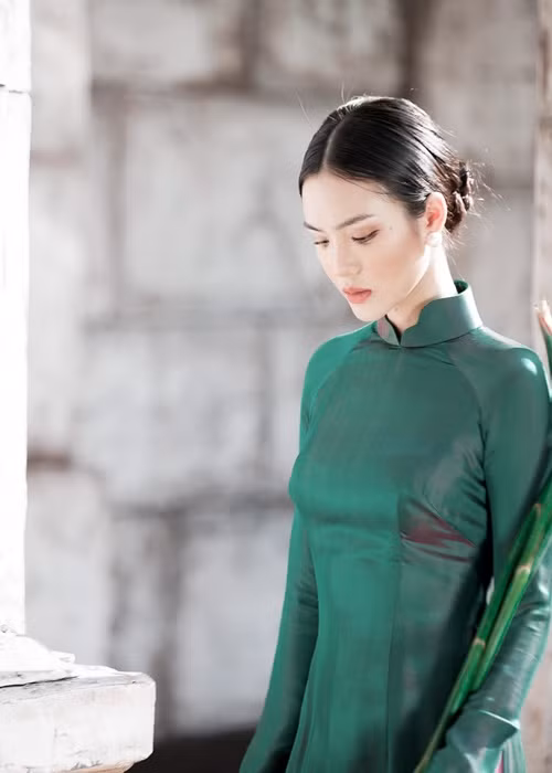 Tin đồn thất thiệt mới đây ảnh hưởng không nhỏ tới Nhật Hạ.