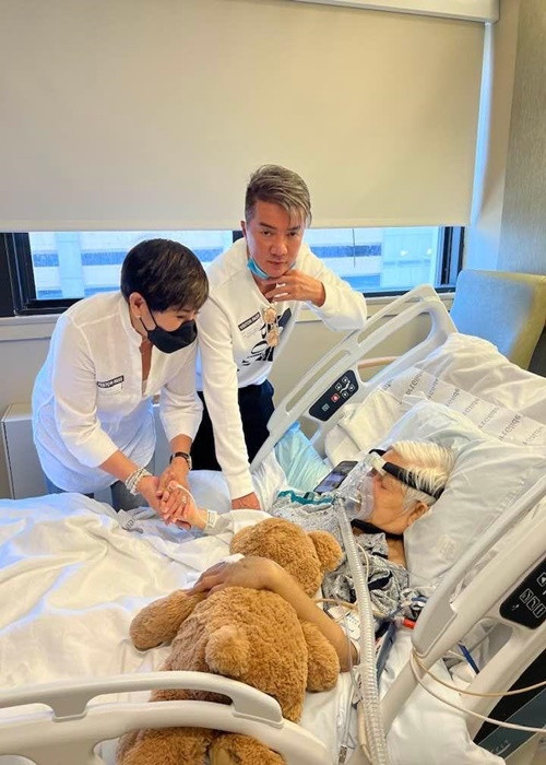 Dam Vinh Hung dau buon khi me vo cu qua doi-Hinh-2