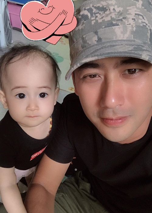 Bảo Anh từng tâm sự, anh nhớ con đến phát khóc những hôm đi đóng phim ở xa.