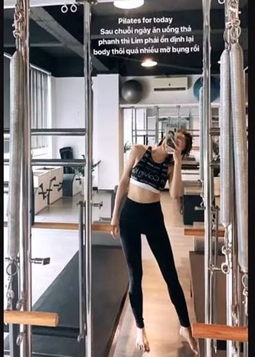 Salim cho biết, cô giảm mỡ bụng hiệu quả khi tập pilates. Ảnh: Vietanmnet