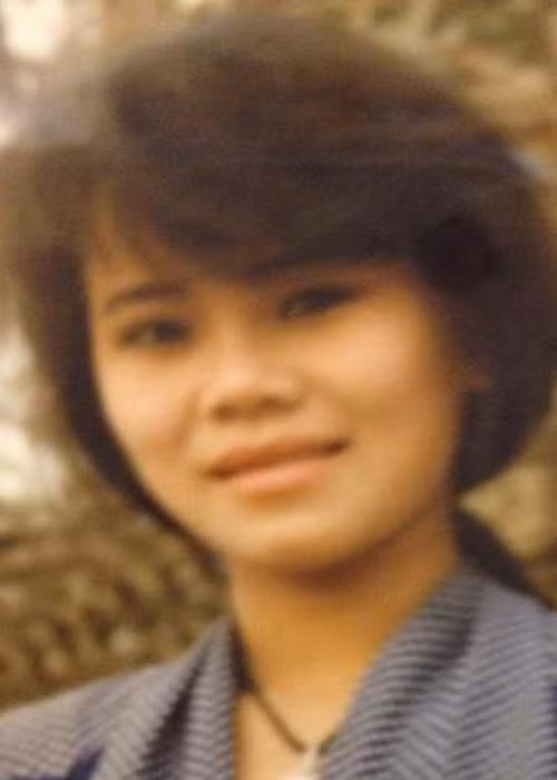 Trên trang cá nhân, nữ nghệ sĩ chia sẻ không ít hình ảnh xinh đẹp ngày còn trẻ.